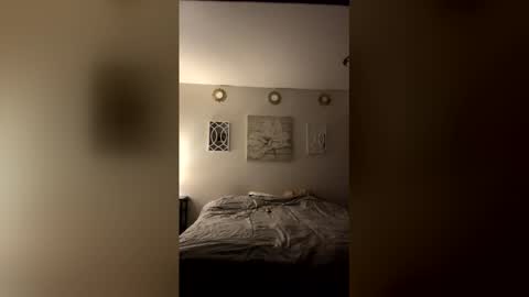 Linnys Palace online show from February 27, 3:17 am