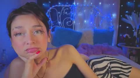 Tiffany online show from October 26, 3:24 am