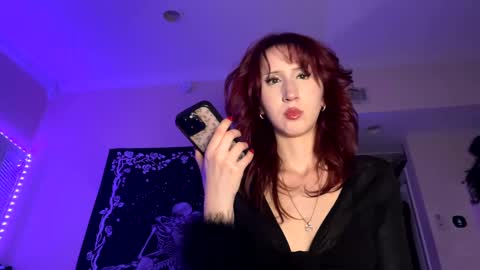 Goddess Luna online show from February 26, 5:24 am