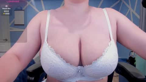 gaaby  online show from March 6, 8:27 pm