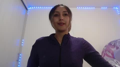 Gabriela online show from April 18, 10:20 pm