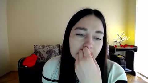 Jaklin online show from March 16, 9:02 am