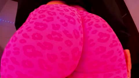 G A B R I E L A   online show from March 19, 1:10 am