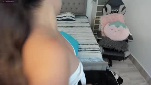 Gabriela online show from November 28, 10:13 pm