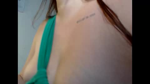 Snapshot of gabrielaa28 chatting on September 24, 2:32 am Gaby online show from September 24, 2:32 am