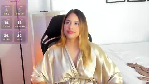Gabriella online show from June 18, 9:52 pm