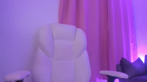 gaby online show from February 18, 1:54 pm