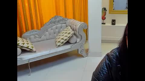 gabriela online show from April 4, 2:49 pm