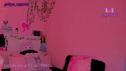 gabyye capprins online show from February 4, 12:35 am