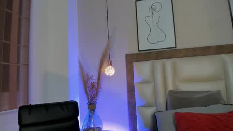 GahiaBelucci online show from February 16, 12:05 pm