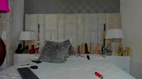  Gale  online show from March 12, 4:19 am