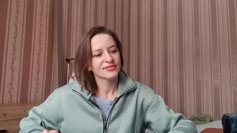 Tasha online show from January 7, 8:39 am