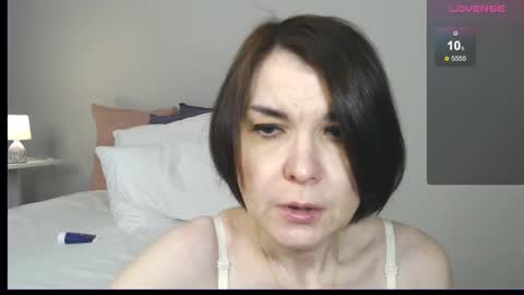 Snapshot of gentlywomen chatting on February 22, 12:19 pm Elena online show from February 22, 12:19 pm