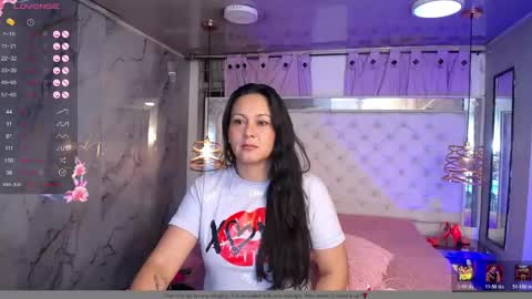 Georgina online show from April 21, 1:42 am