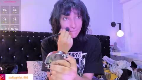 Allison  online show from March 6, 8:37 pm