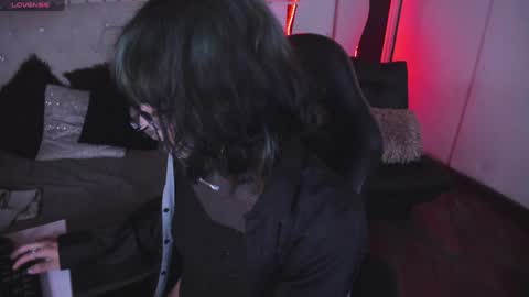 Allison  online show from January 28, 8:04 pm