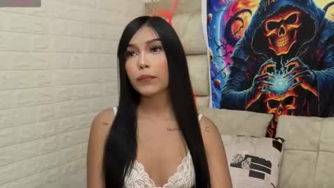 gigirose_ online show from October 22, 9:42 pm