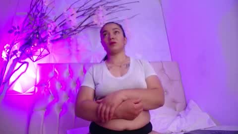 Ginebra online show from December 4, 3:24 pm