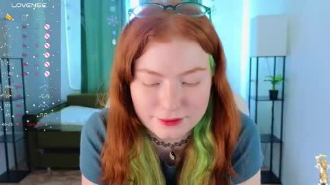 gingercute17 online show from March 25, 6:05 am