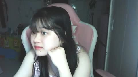 ginnyrosie online show from March 27, 2:13 am
