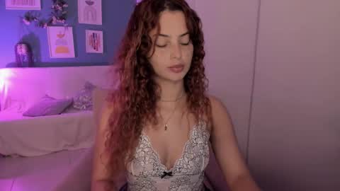 Gio online show from December 3, 11:45 am