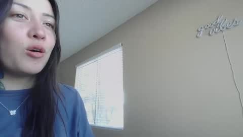 Jasmine online show from November 27, 6:22 pm