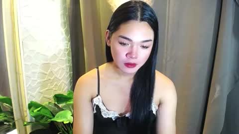 Precious online show from February 14, 1:24 pm