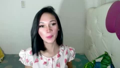 Divine online show from October 28, 8:09 am