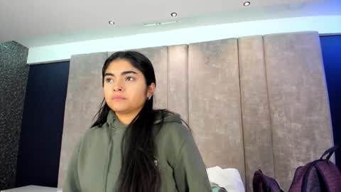     online show from January 19, 11:39 am