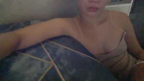 Snapshot of glamlgirl chatting on October 22, 4:17 am glamlgirl online show from October 22, 4:17 am