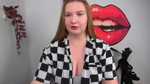 Nikki online show from May 29, 3:21 pm