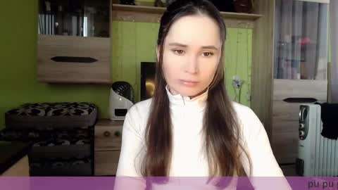 glassi online show from February 10, 11:46 am