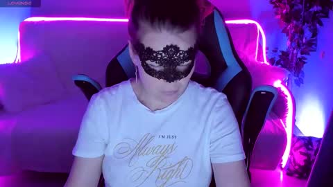 gloriagrays online show from September 10, 7:25 pm