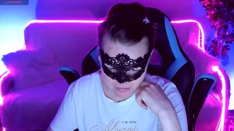 gloriagrays online show from September 14, 7:12 pm