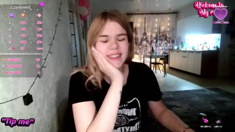  Roxy  online show from December 27, 3:42 am