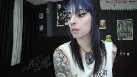 Snapshot of goddess_mortem chatting on January 6, 12:27 am Mortem model independientfollow me on my telegram channel online show from January 6, 12:27 am