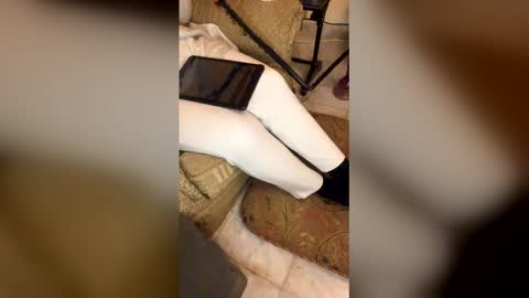 Goddess Freya online show from February 9, 3:25 pm