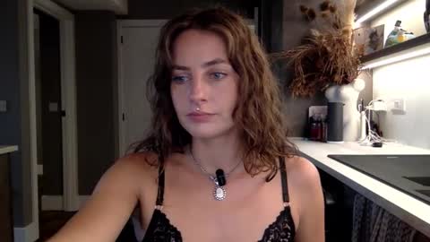 goddessmiamuse online show from February 6, 10:40 am