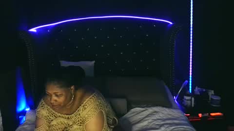 GoddessYvette007 online show from January 31, 12:07 pm