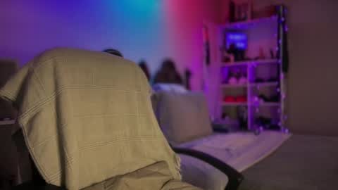 Snapshot of goldengirlcartierxo chatting on September 23, 3:37 am Goldengirlcartier online show from September 23, 3:37 am