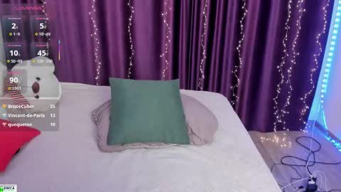 goodnight_kitty online show from March 6, 10:49 pm