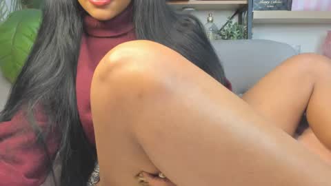 Dominique online show from April 13, 9:59 pm