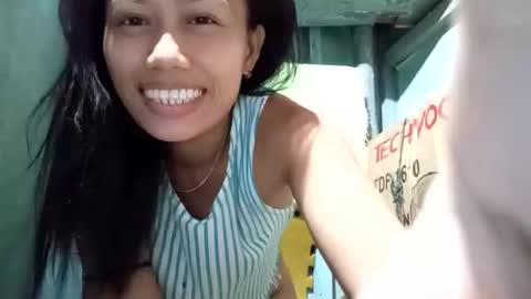 Snapshot of gorgeouspinay_babe chatting on October 4, 2:32 pm GorgeousPinay babe online show from October 4, 2:32 pm