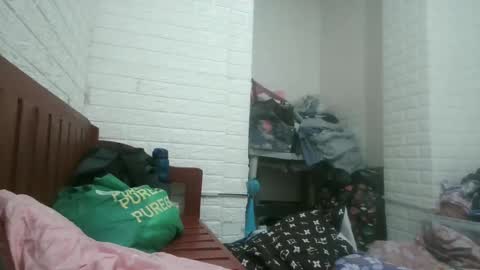 Snapshot of gorgeousselenaxx chatting on February 22, 2:17 am gorgeousselenaxx online show from February 22, 2:17 am