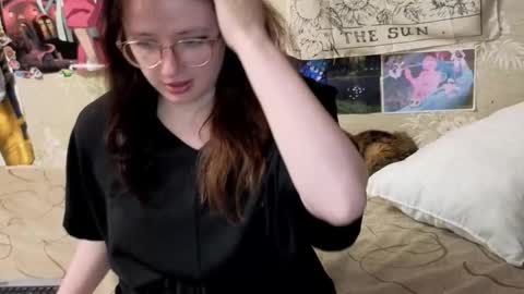 Amy online show from September 15, 9:11 pm