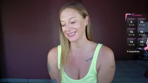 Green Eyed Goddess online show from April 10, 7:09 pm