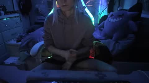 GreenEyedLovexo online show from February 1, 5:28 am