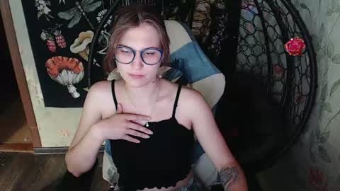 Lina online show from July 7, 10:52 am