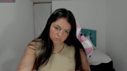 Snapshot of greicy_rouse chatting on February 8, 5:08 pm greicy_rouse online show from February 8, 5:08 pm