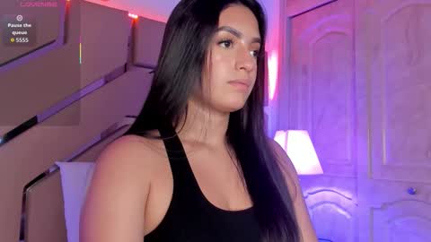 greidy_baker online show from December 17, 3:54 am